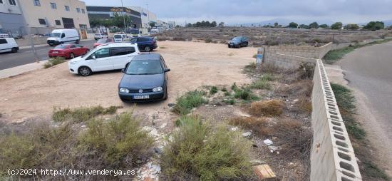 SE VENDE TERRENO EN POLIGONO CANASTEL PARA LA SEGUNDA FASE INDUSTRIAL - ALICANTE