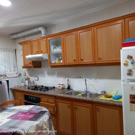 OPORTUNIDAD CHALET CON SOLAR ADYACENTE EN RIBARROJA D´EBRE - TARRAGONA