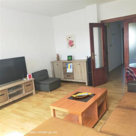 ÁTICO EN VENTA DE 3 DORMITORIOS Y 2 BAÑOS EN PLENO CENTRO DE EL PERDIGÓN, ZAMORA. - ZAMORA