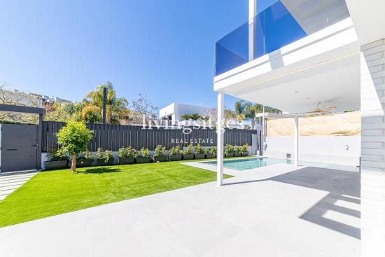 CASA DE OBRA NUEVA EN LA PLANA - BARCELONA