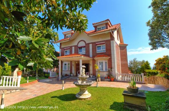 CHALET INDEPENDIENTE DE LUJO EN CASTRO URDIALES - CANTABRIA