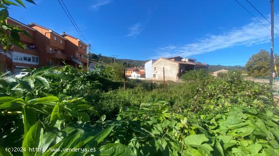 SE VENDE TERRENO URBANO EN SOMAHOZ, CORRALES DE BUELNA - CANTABRIA