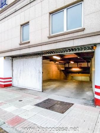  Plaza de Garaje en VENTA,  zona ESTADIO RIAZOR (A CORUÑA) - A CORUÑA 