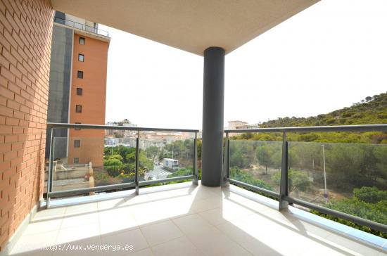 SE VENDE APARTAMENTO DE DOS DORMITORIOS EN CALA VILLAJOYOSA. SEVENDGROUP.ES - ALICANTE