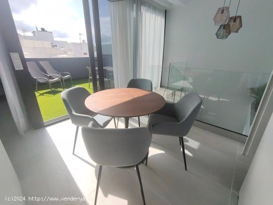 Atico duplex en la Playa de Las Canteras - LAS PALMAS