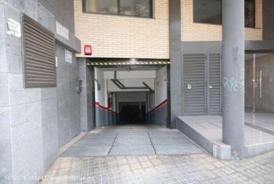  GARAJE EN VENTA EN CALLE BENVIURE, 42 - BARCELONA 