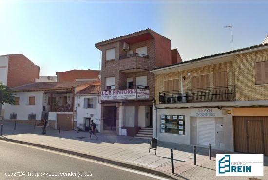  LOCAL COMERCIAL EN VENTA EN EL CENTRO DE LAS VENTAS DE RETAMOSA - TOLEDO 