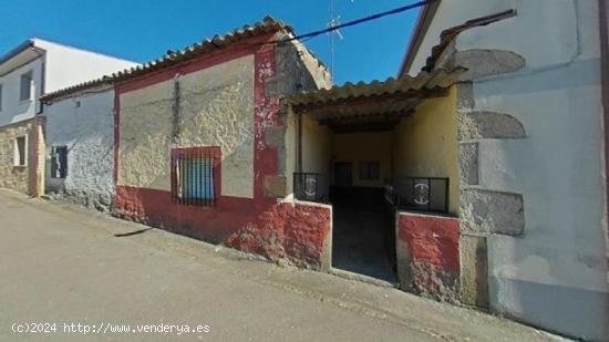 Urbis te ofrece una casa en venta en Villar de Ciervo, Salamanca. - SALAMANCA