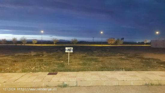 TERRENO INDUSTRIAL EN VENTA POLIGONO LAS CUMBRES - BADAJOZ