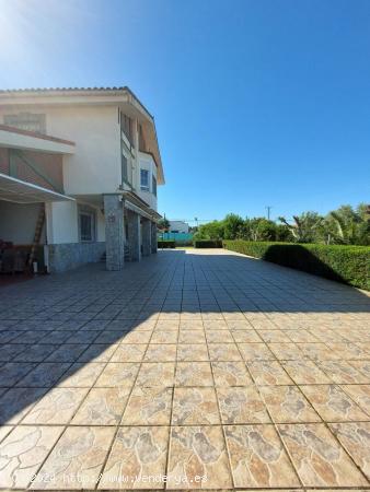 FANTÁSTICO CHALET EN VENTA EN MALPARTIDA DE CÁCERES - CACERES