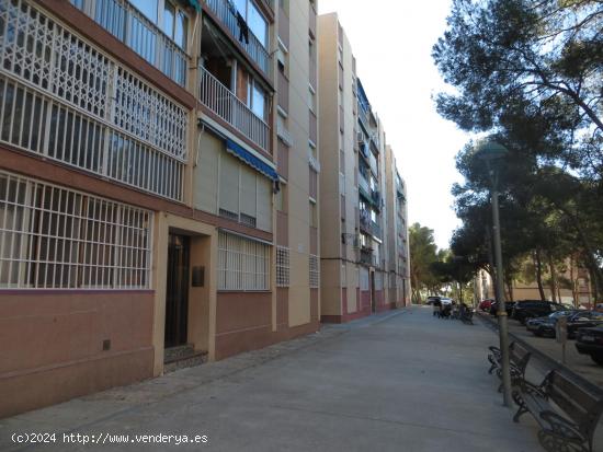 SE VENDE PISO EN TARRAGONA, ZONA SANT SALVADOR - TARRAGONA