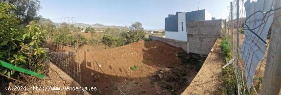 Terreno con licencia de construcción en la Laguna, Tenerife - SANTA CRUZ DE TENERIFE