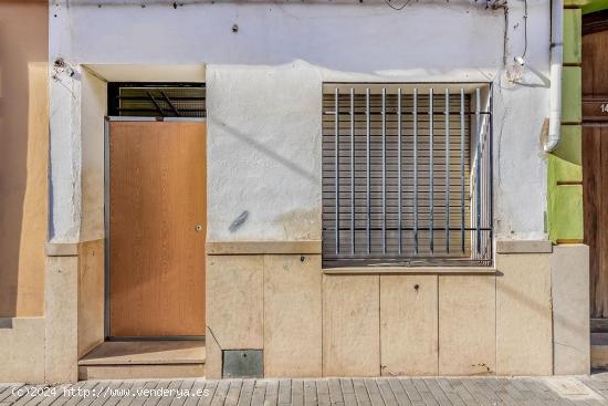 CASA PARA REFORMAR EN EL CENTRO DE BURRIANA - CASTELLON