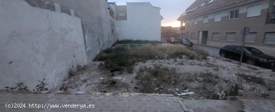 SE VENDE SOLAR EN ARCHENA (BARRIO EL OTRO LAO) - MURCIA