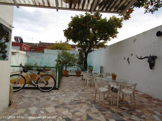  LA MEJOR CASA DE CASTILLEJA DE LA CUESTA - SEVILLA 