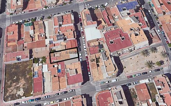  Casa en Torrevieja Centro de 200m de parcela - Ideal Construcción - ALICANTE 