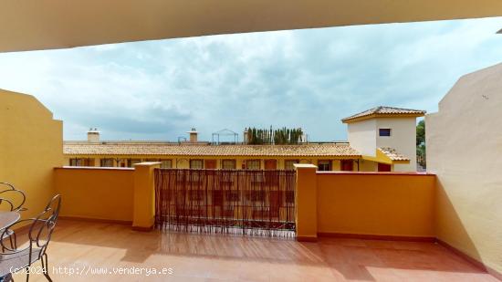 Piso amueblado con gran terraza y piscina en Carvajal - MALAGA