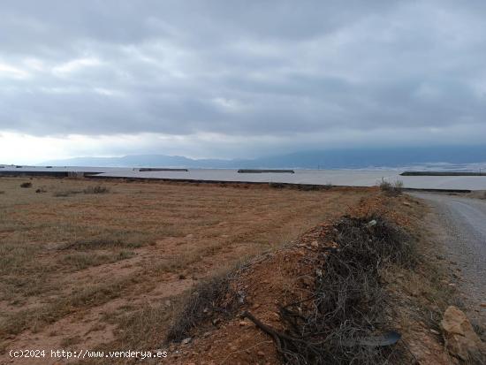 FINCA RÚSTICA EN ALQUILER - ALMERIA