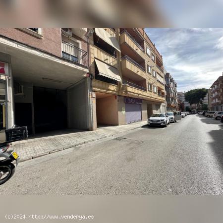 COCHERA PARA MOTOS EN ALQUILER - ALICANTE