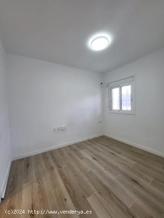 LOCAL COMERCIAL ACABADO DE REFORMAR EN VENTA EN BARRI DE MAR - BARCELONA