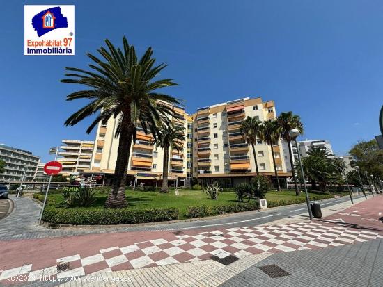 APARTAMENTO AMPLIO EN PLAZA EUROPA CON PISCINA Y MUY LUMINOSO !! - TARRAGONA