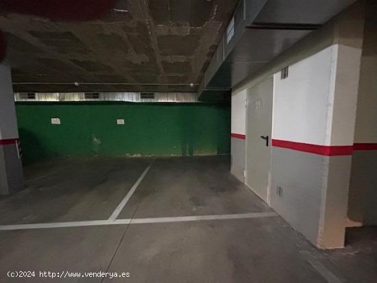  Plaza de parking mas trastero en alquiler en la calle Corominas - BARCELONA 