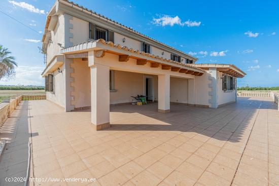 Casa con molinos y safreig en S'Aranjassa - BALEARES