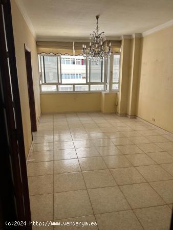 Piso en venta en Jesús Ferrer Jimeno 4, Las Palmas de Gran Canaria - LAS PALMAS