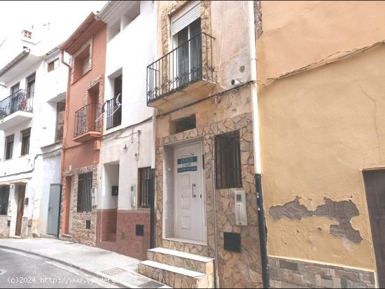  VETA CASA RURAL EN VILLAR DEL ARZOBISPO - VALENCIA 