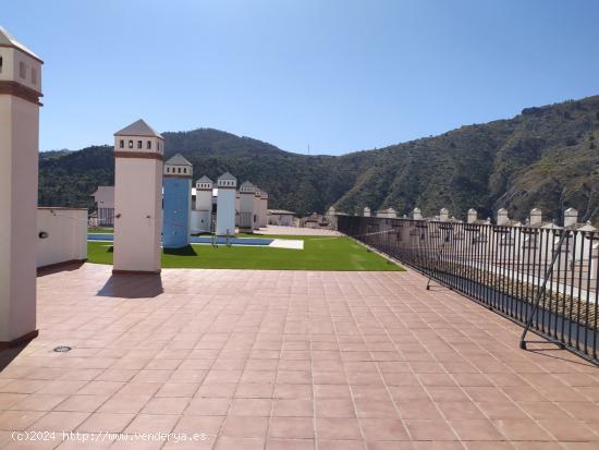  Piso en Velez de Benaudalla - GRANADA 