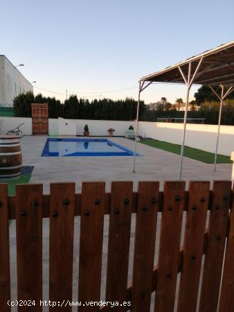 Chalet en Puerto Lumbreras - Zona Camino Viejo - MURCIA