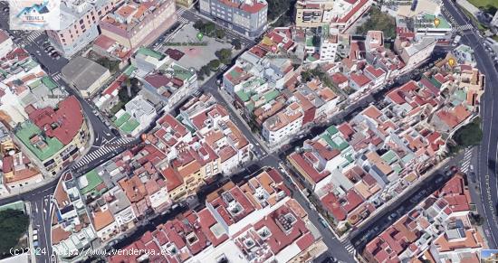 Venta casa en San Cristóbal de la Laguna (Santa Cruz de Tenerife) - SANTA CRUZ DE TENERIFE