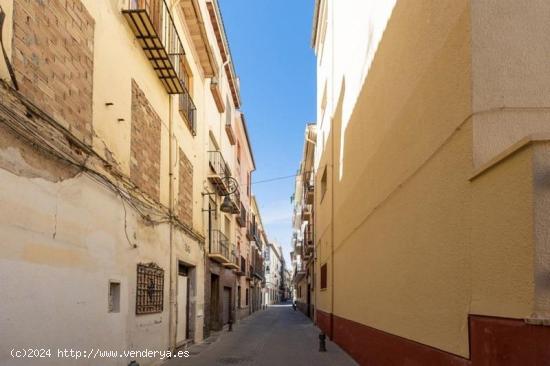 Casa-Edificio - GRANADA