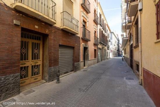 Casa-Edificio - GRANADA