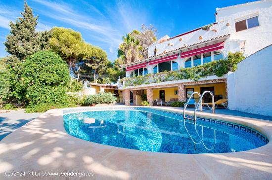 Se Vende en Moraira - ALICANTE