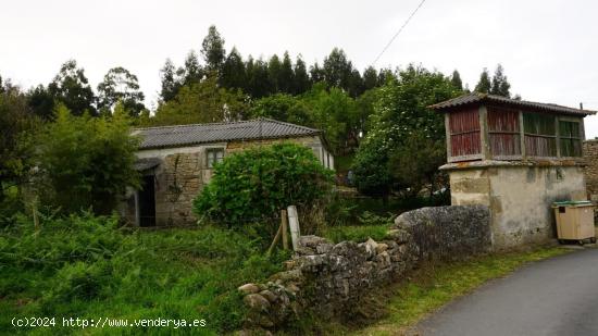 CASA DE PIEDRA PARA REFORMA INTEGRAL CON GRAN FINCA - A CORUÑA