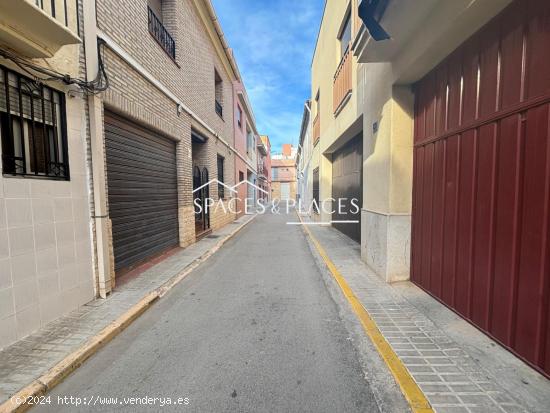 Casa adosada en venta en Torrent - VALENCIA