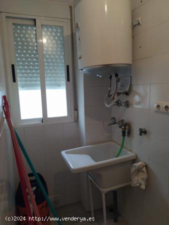 VENTA DE PISO ZONA ERA BAJA - GRANADA