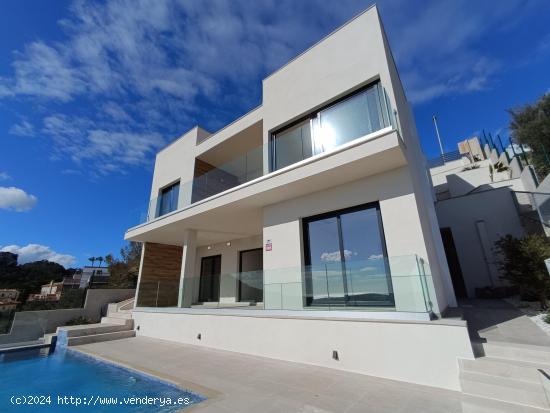 Lujoso Chalet Unifamiliar con vista al mar - BALEARES