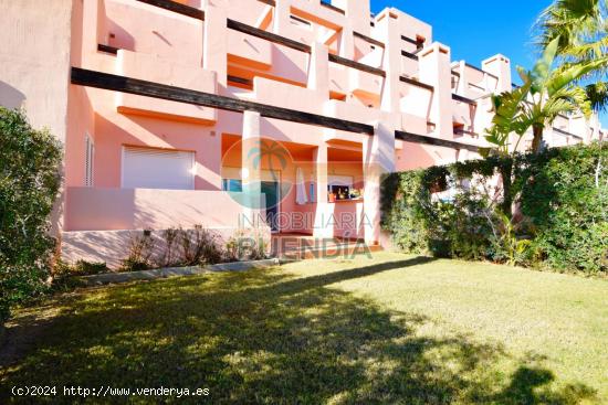 APARTAMENTO EN PLANTA BAJA CON VISTAS AL LAGO - MURCIA