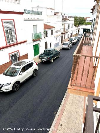 VIVIENDA EN BURGUILLOS SEVILLA. - SEVILLA