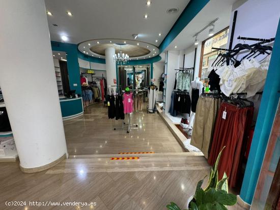 Traspaso tienda de ropa 45.000€ en Alicante centro esquina - ALICANTE