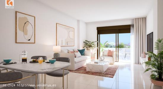 VIVIENDA CON GARAJE EN VENTA EN ESTEPONA - MALAGA