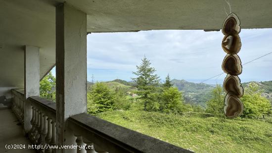 Se vende casa en plena naturaleza - GUIPUZCOA