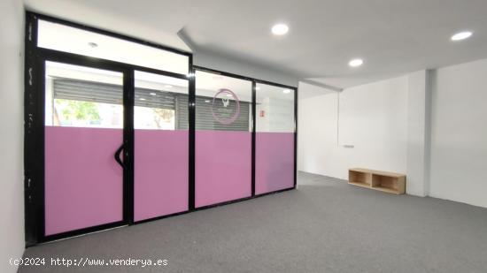 Amplio local comercial en alquiler - BARCELONA