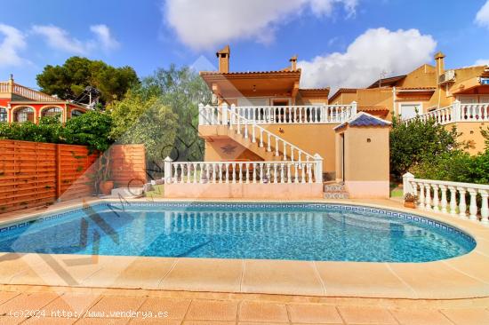 Descubre la casa de tus sueños en Los Balcones, Torrevieja un trocito de paraíso en la Costa Blanc