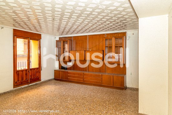 Casa en venta de 745 m² Calle Ortubia 10, bj, 50100 Almunia de Doña Godina (La) (Zaragoza)