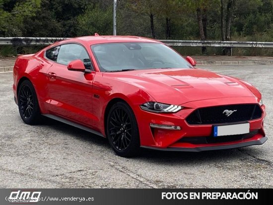 Ford Mustang 5.0 TiVCT V8 331KW Mustang GT AT Fastback 2p 450Cv - Rubí