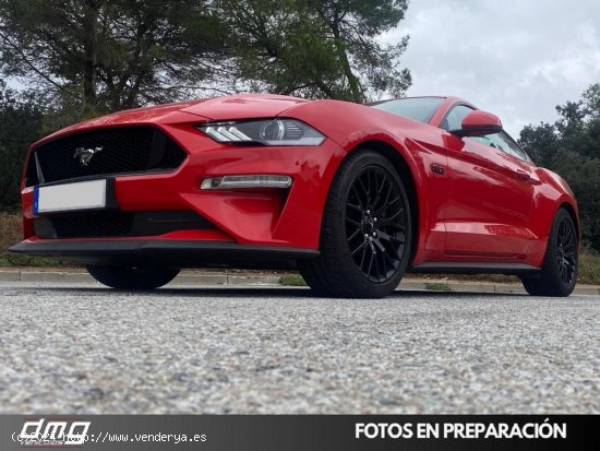 Ford Mustang 5.0 TiVCT V8 331KW Mustang GT AT Fastback 2p 450Cv - Rubí