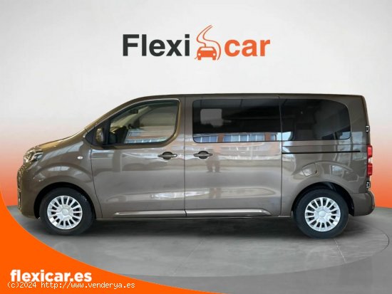 Toyota Proace Verso 1.5D 120CV VX SHUTTLE 2PL 2PT L2 - Sant Just Desvern